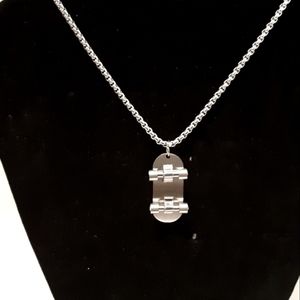 Skateboard pendant necklace